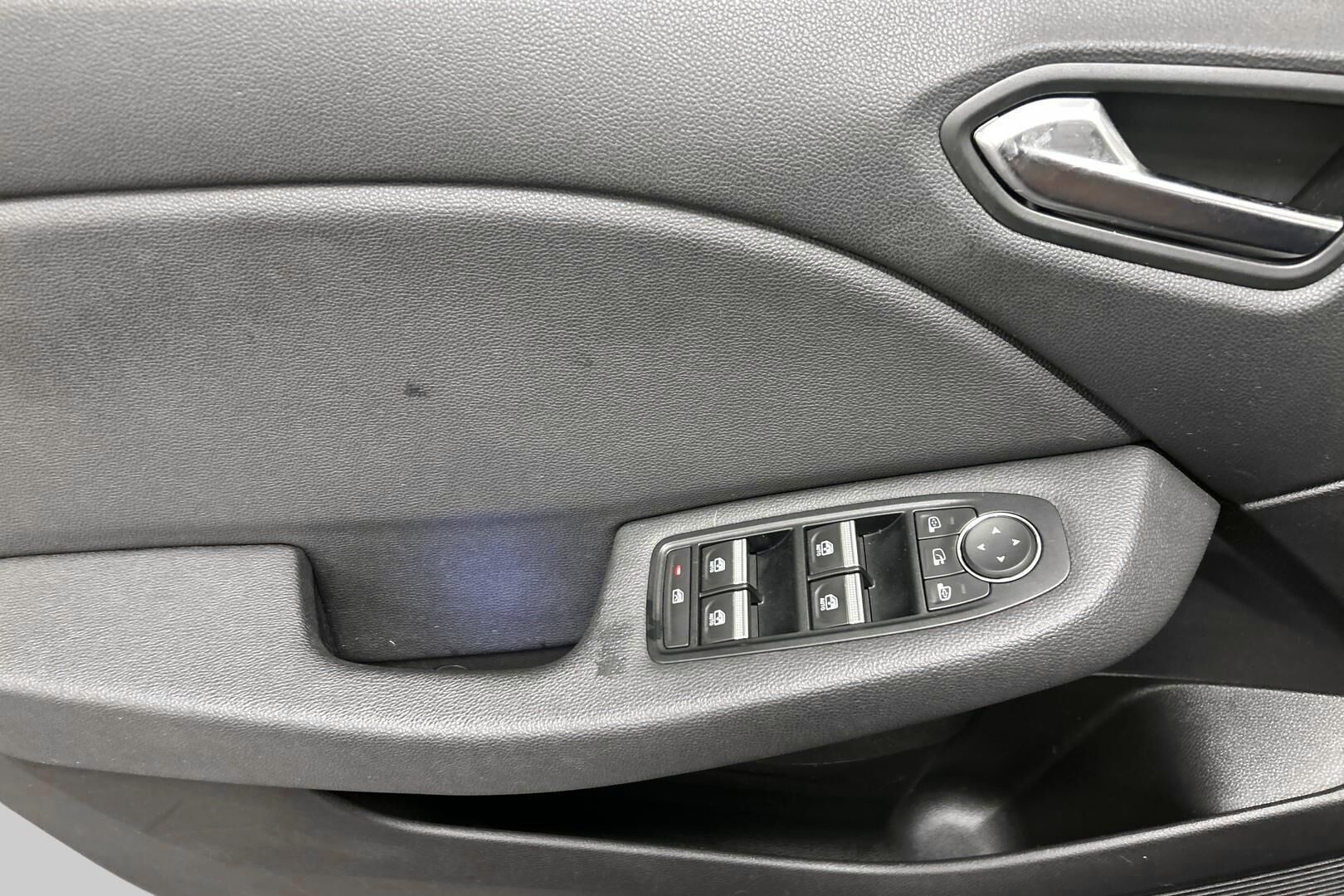 Renault Clio iso kuva 21