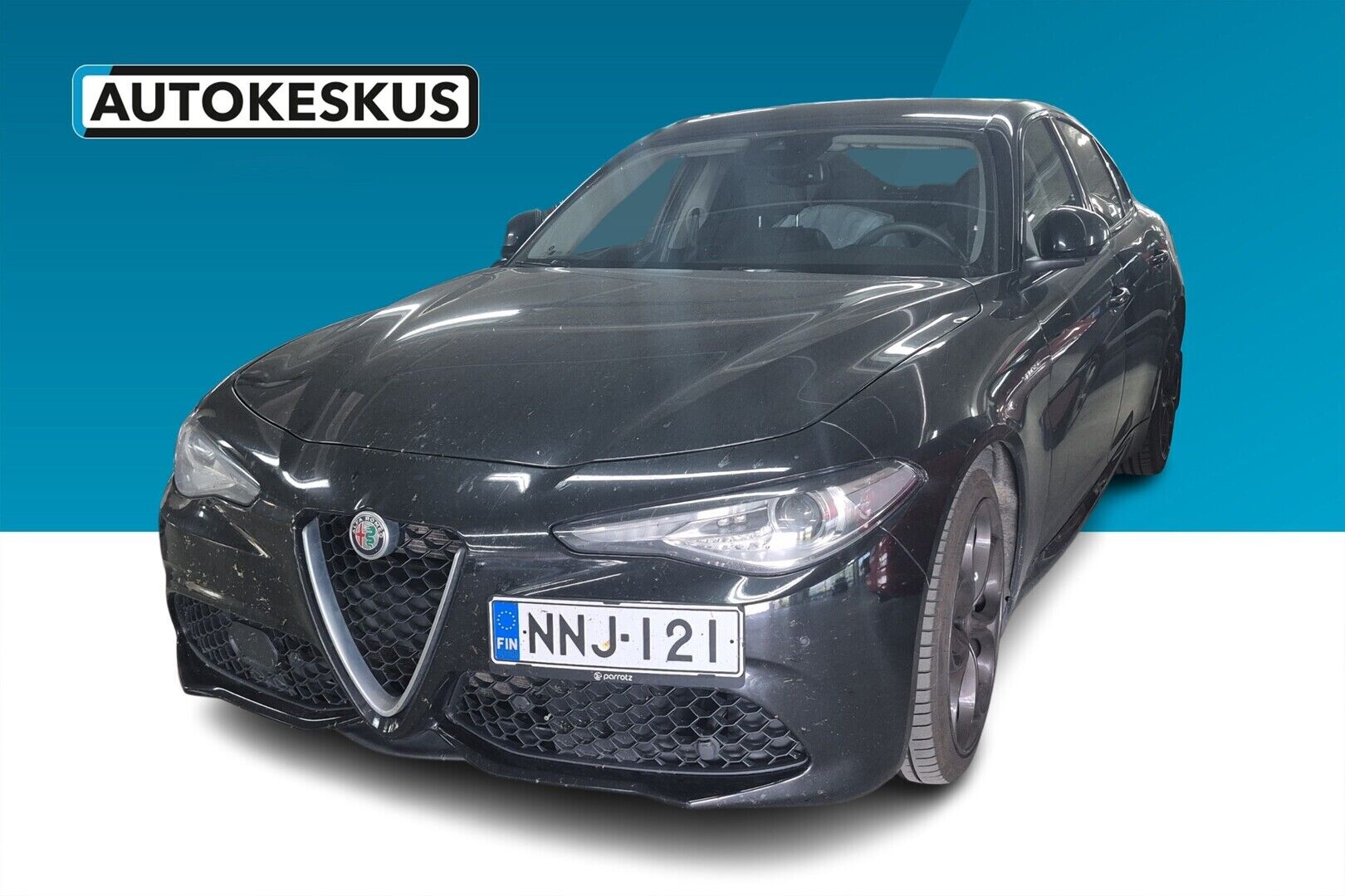 Alfa Romeo Giulia iso kuva 0