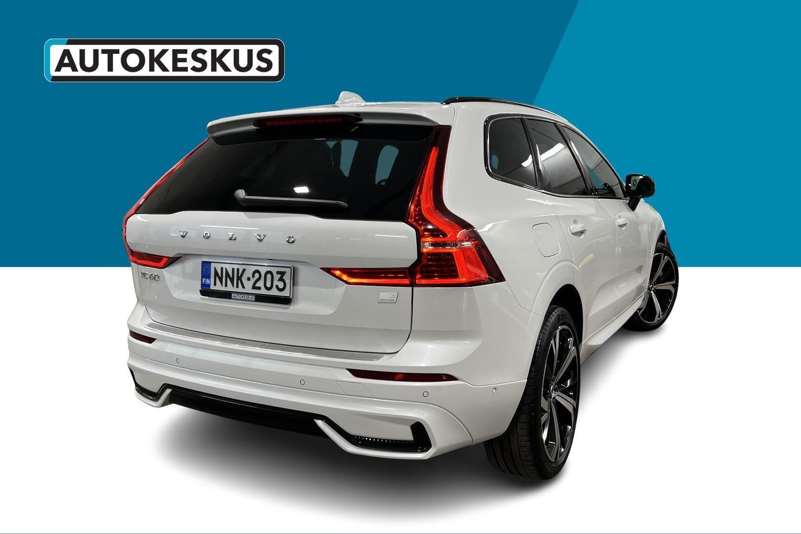 Volvo XC60 iso kuva 4