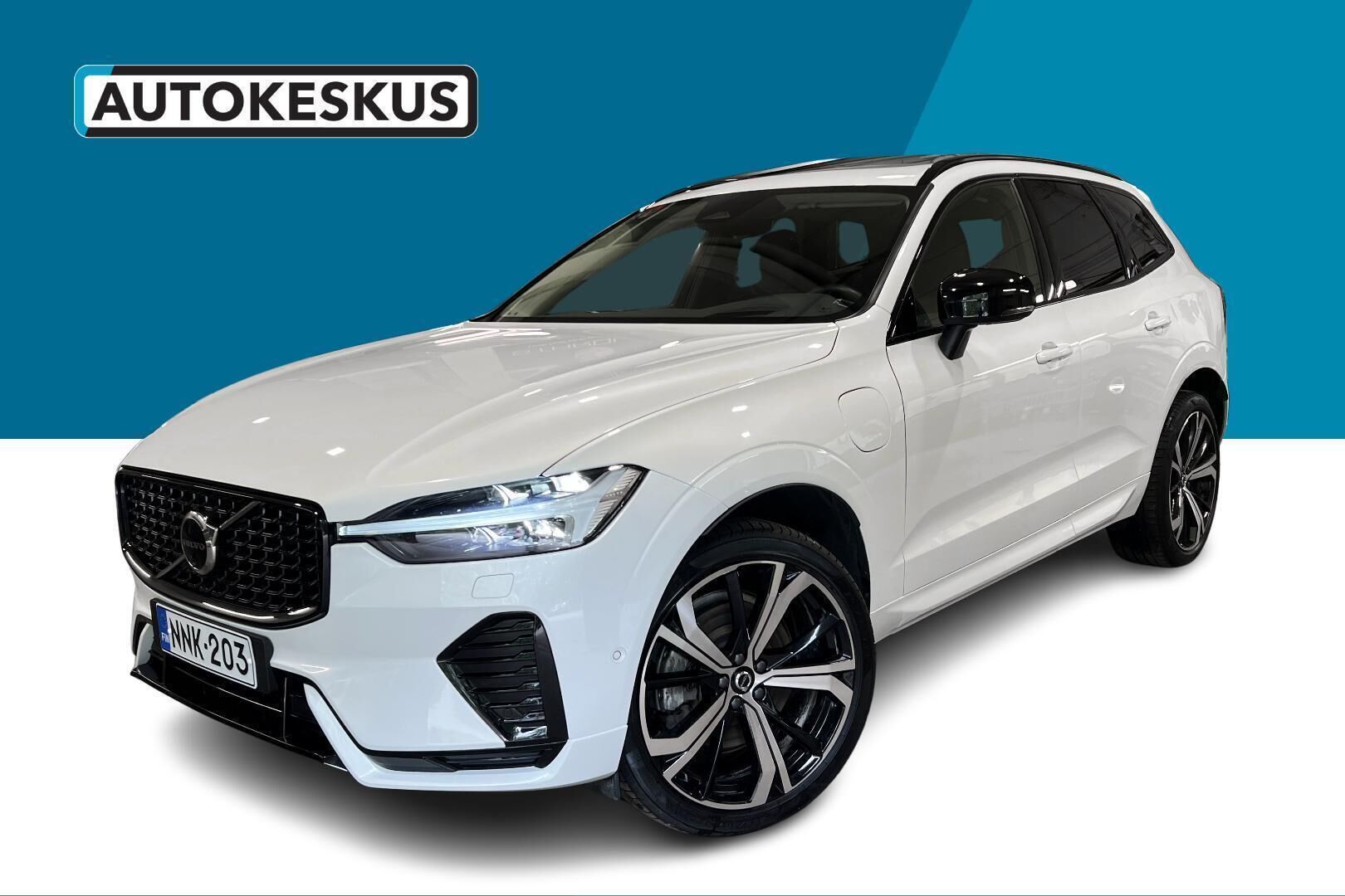 Volvo XC60 iso kuva 17