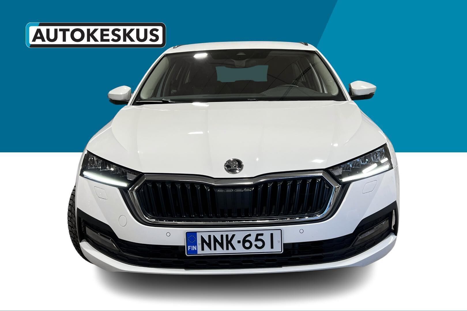 Skoda Octavia iso kuva 2