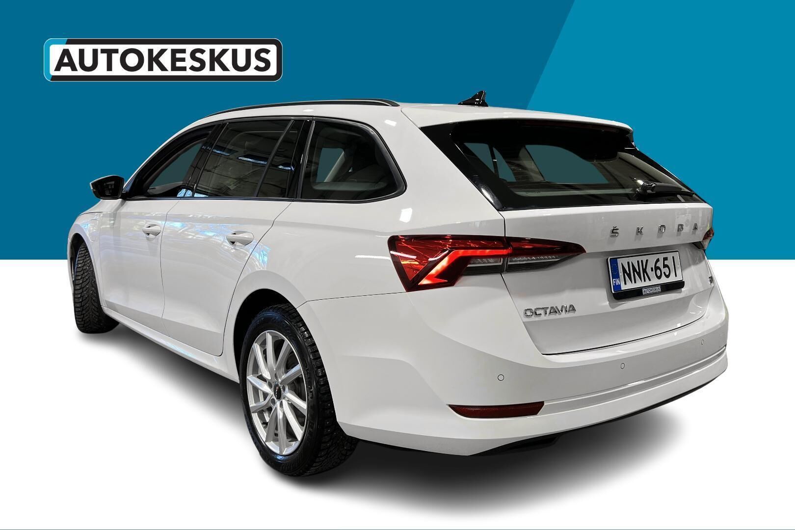 Skoda Octavia iso kuva 6