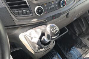 Ford Transit esikatselu 16