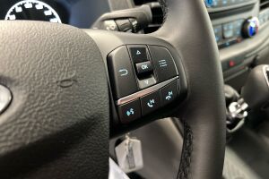 Ford Transit esikatselu 13