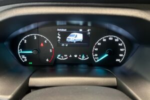 Ford Transit esikatselu 15