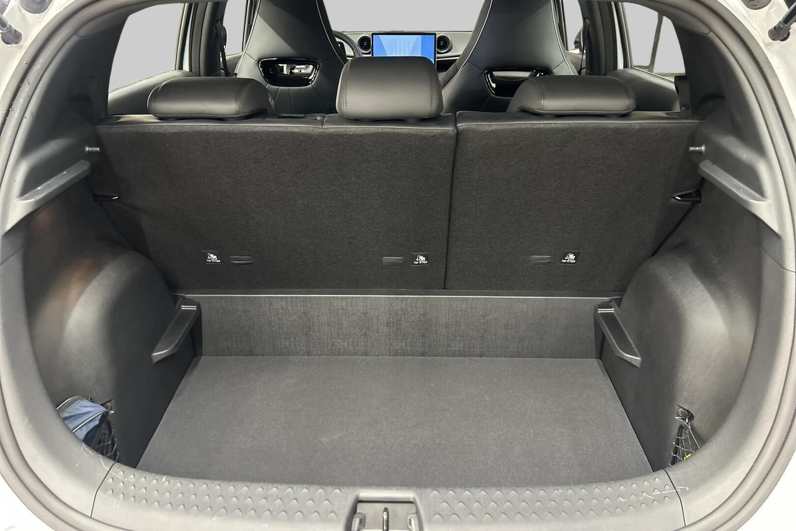 BYD Dolphin iso kuva 9