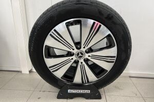 Mercedes-Benz EQB esikatselu 24