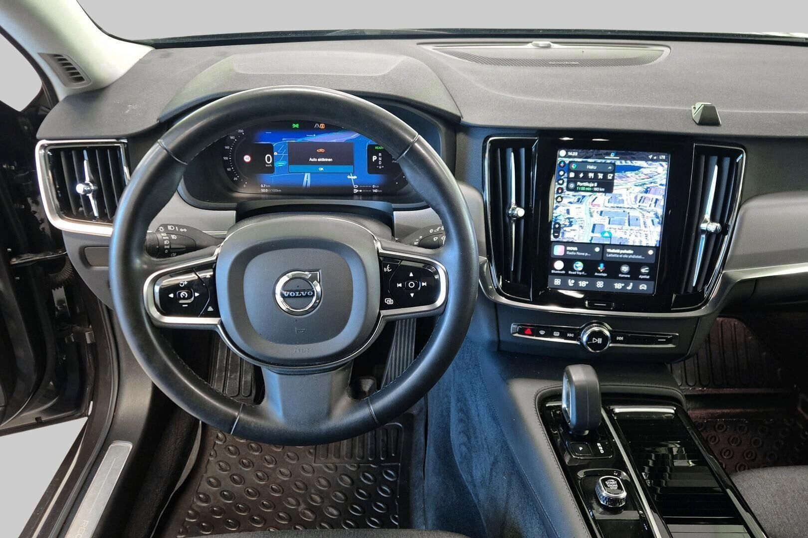 Volvo V90 iso kuva 11