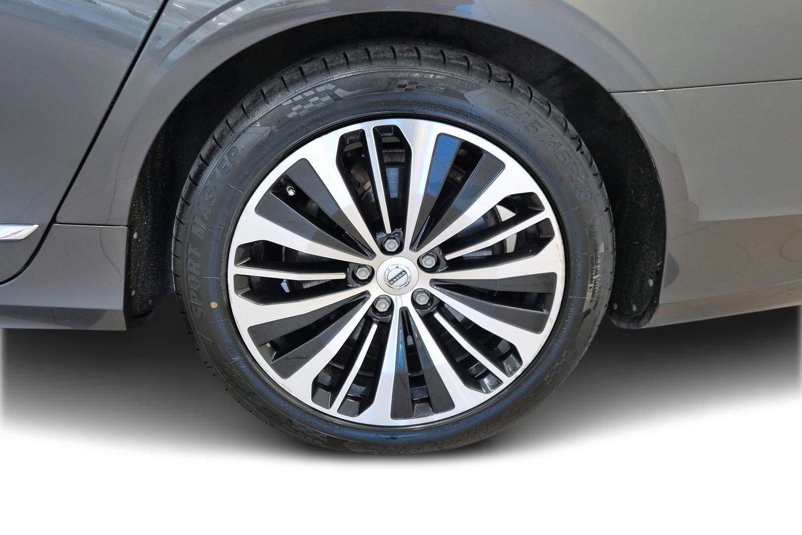 Volvo V90 iso kuva 13