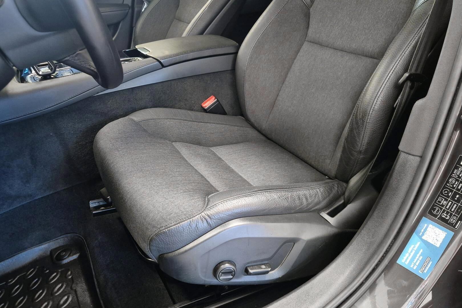 Volvo V90 iso kuva 22