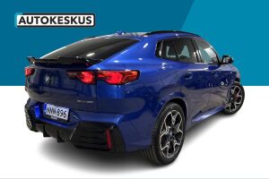 BMW iX2 esikatselu 4