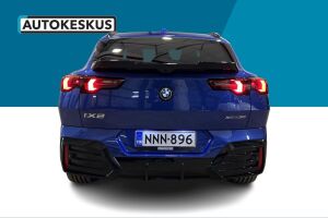 BMW iX2 esikatselu 5