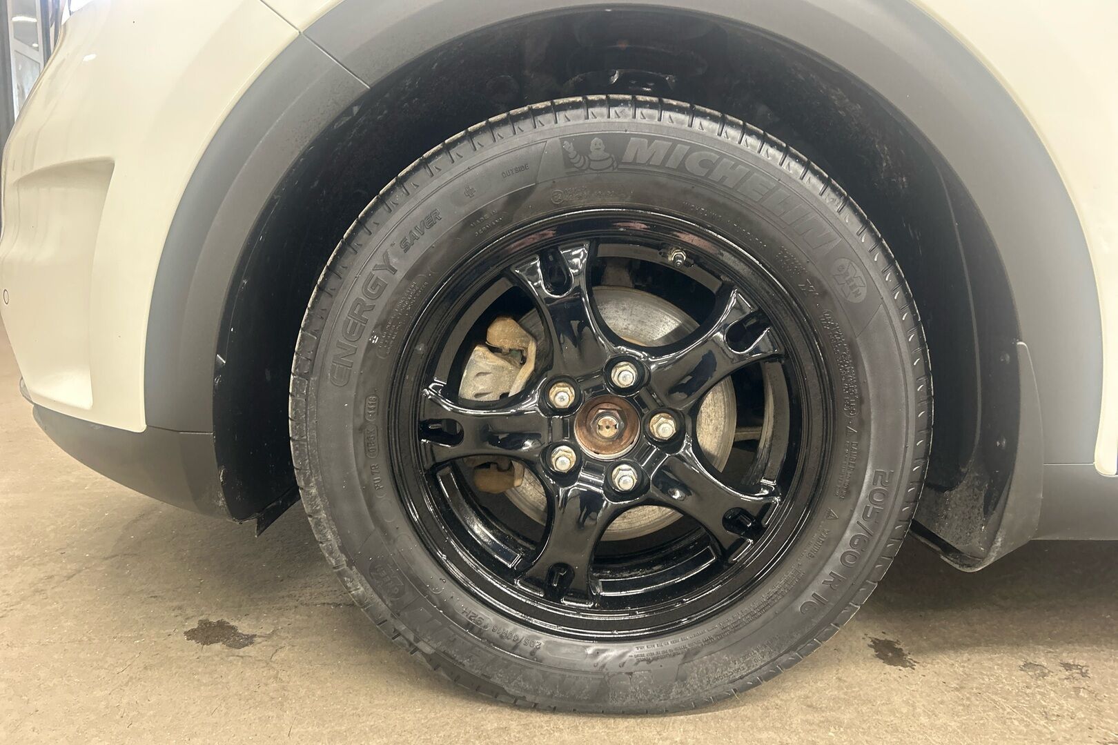 Kia Niro iso kuva 20