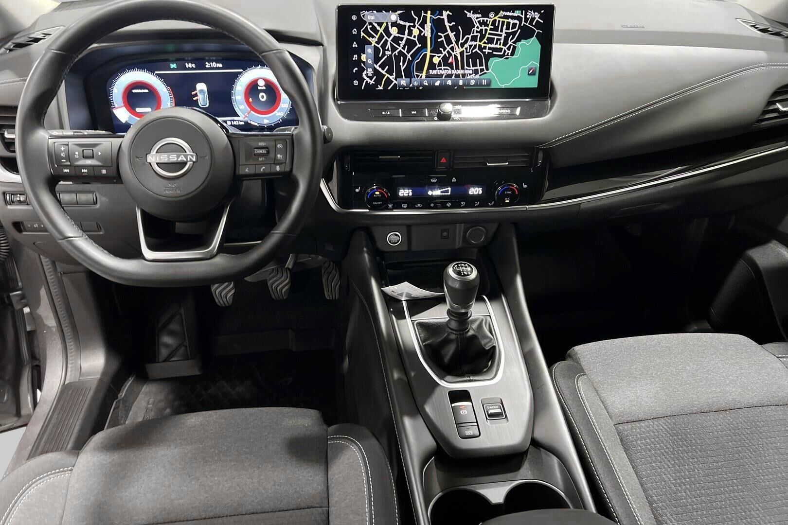 Nissan Qashqai iso kuva 9