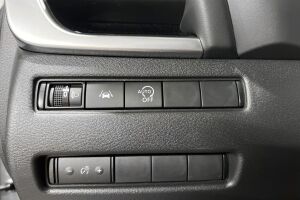 Nissan Qashqai esikatselu 14