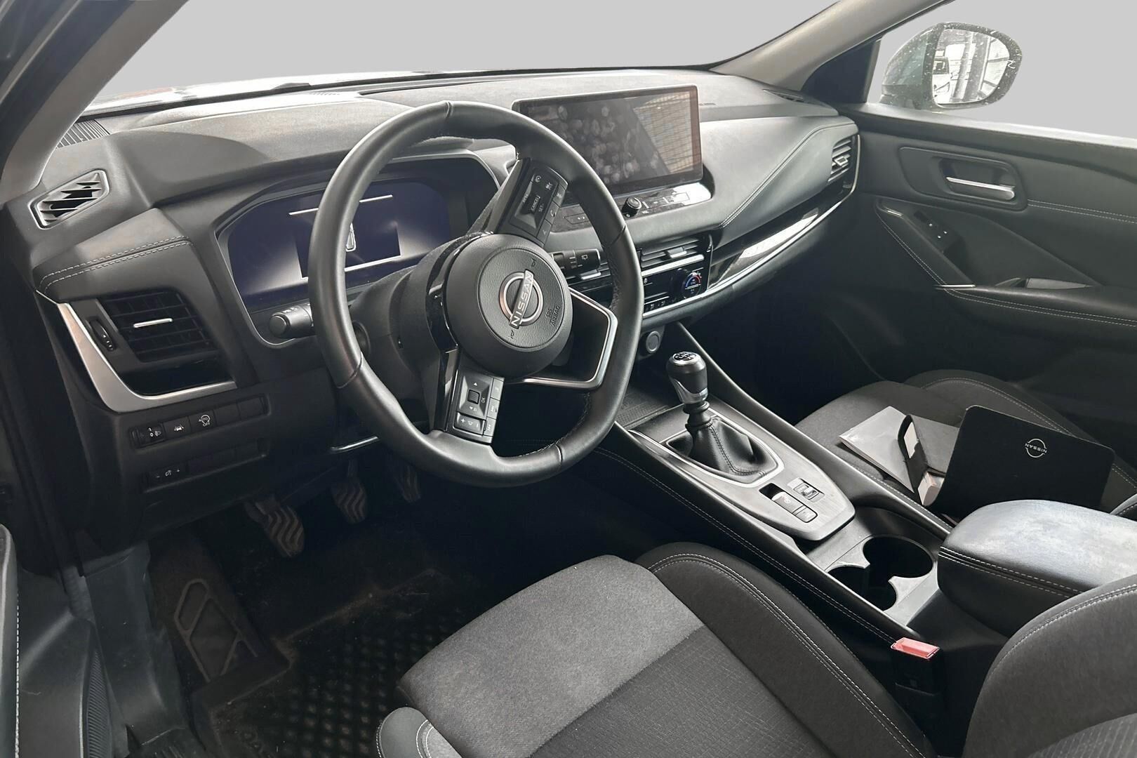 Nissan Qashqai iso kuva 2