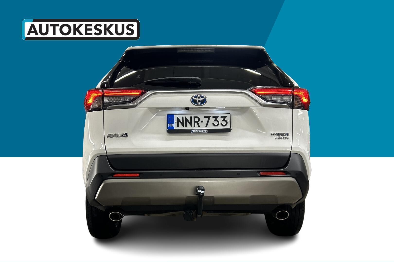 Toyota RAV4 iso kuva 5