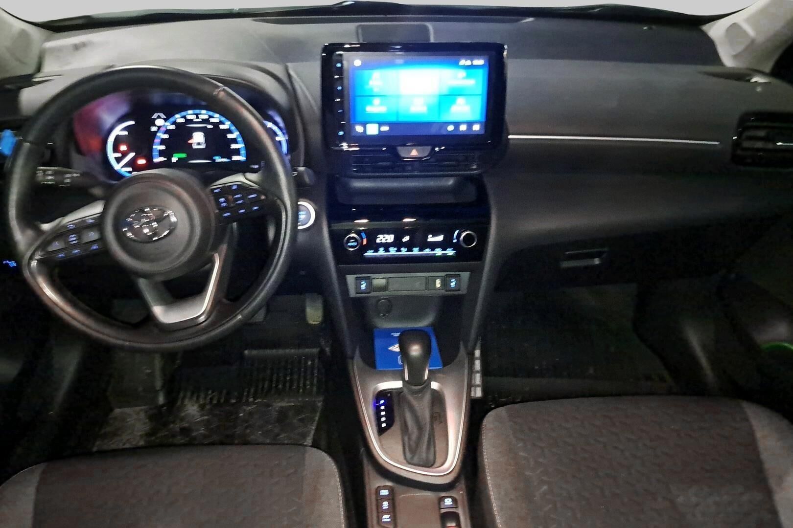 Toyota Yaris Cross iso kuva 1