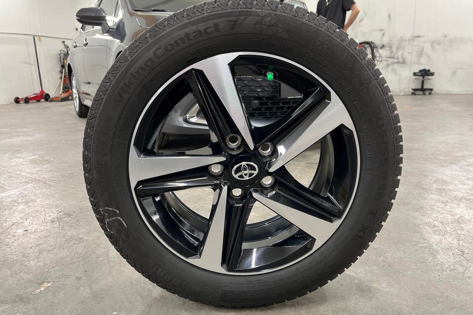 Toyota Corolla iso kuva 11