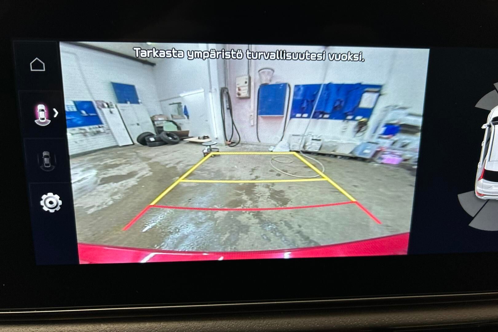 Kia Niro iso kuva 21