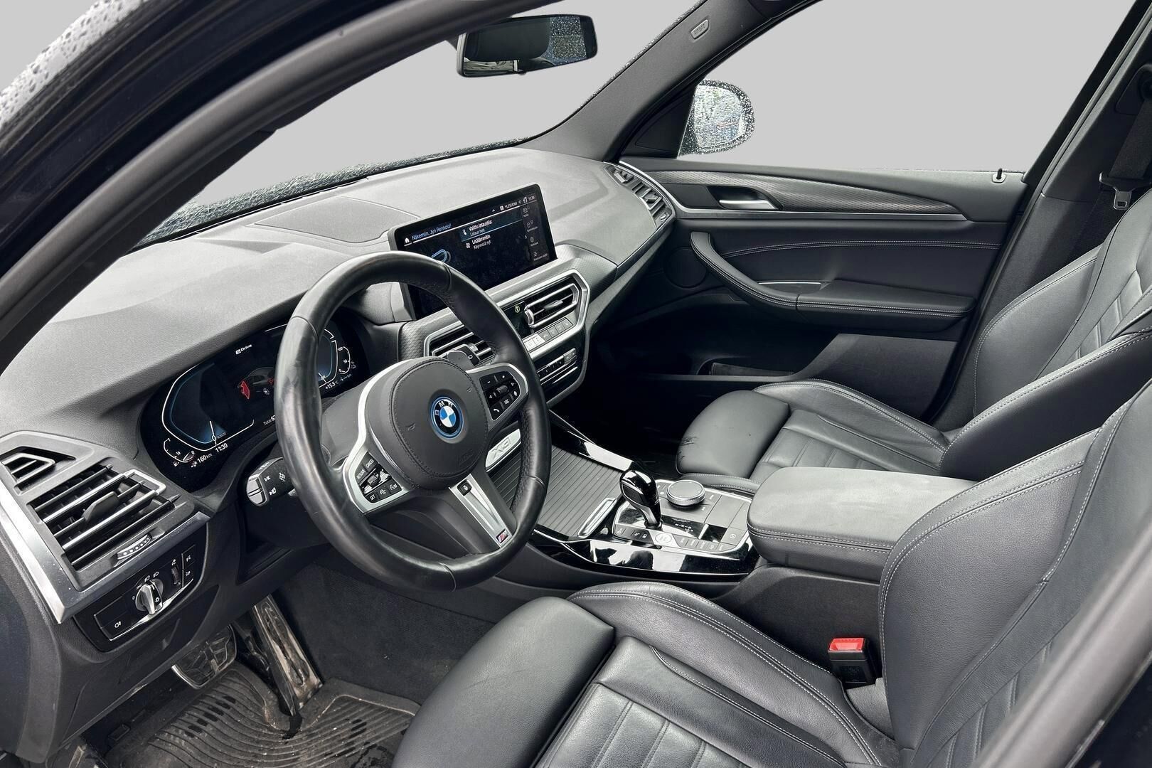 BMW X3 iso kuva 1