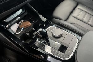 BMW X3 esikatselu 12