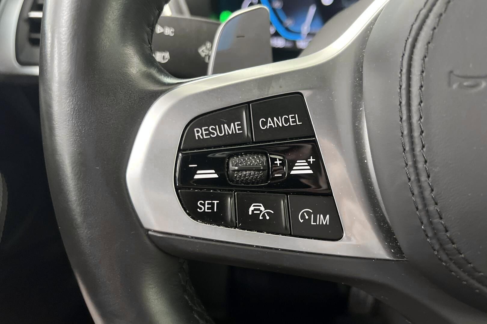 BMW X3 iso kuva 13