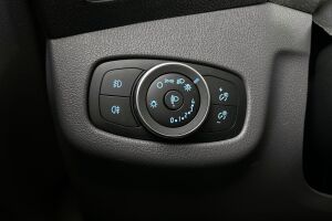 FORD Transit Connect esikatselu 18