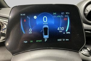 BYD Dolphin esikatselu 17