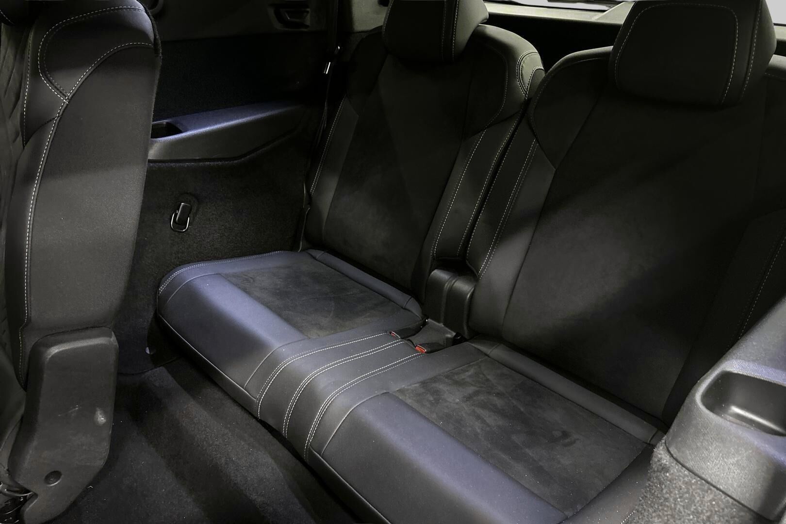 Peugeot 5008 iso kuva 22