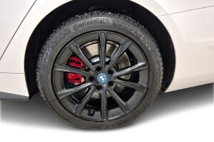 BMW i4 esikatselu 11