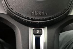 BMW i4 esikatselu 18