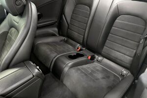 Mercedes-Benz C esikatselu 10