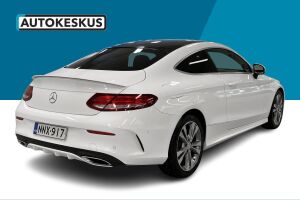 Mercedes-Benz C esikatselu 5