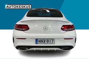Mercedes-Benz C esikatselu 6