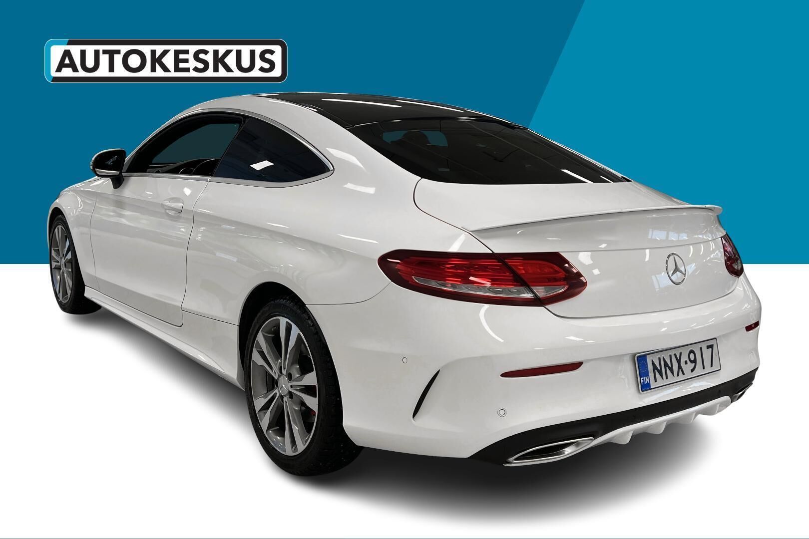 Mercedes-Benz C iso kuva 7