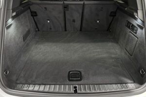 BMW iX esikatselu 15