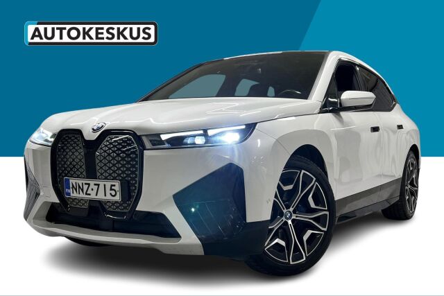 BMW iX
