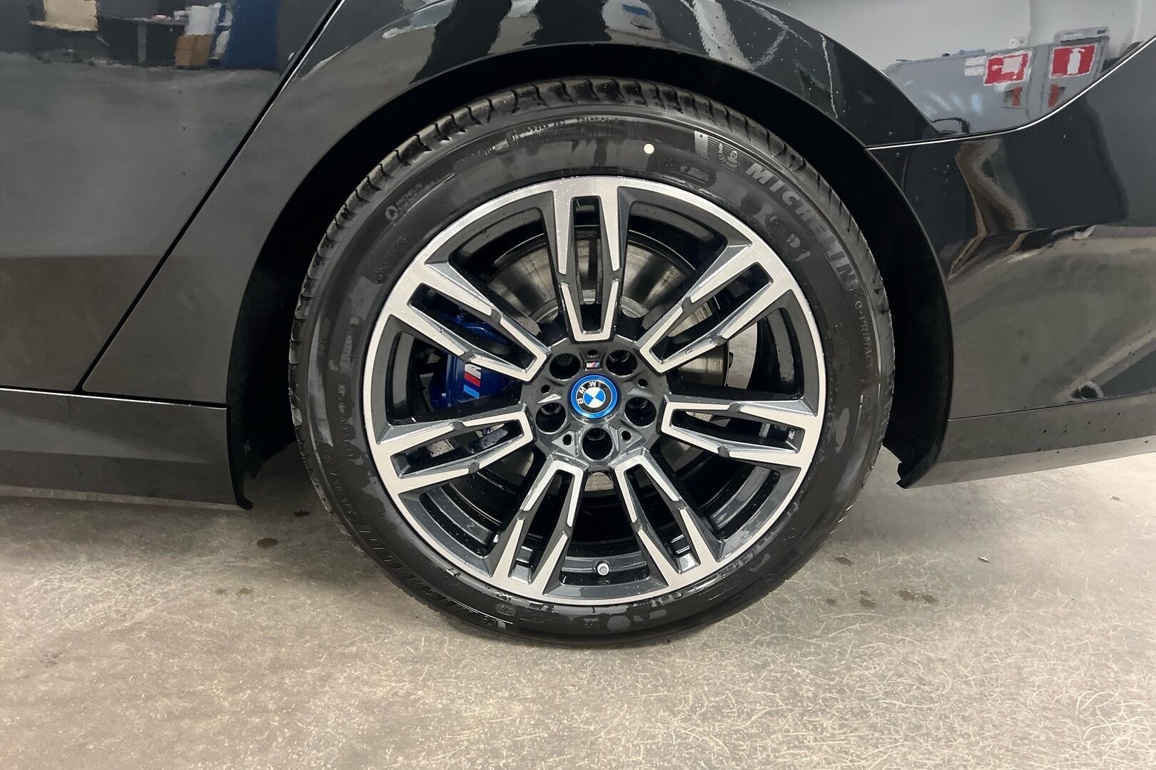 BMW 5-sarja iso kuva 9