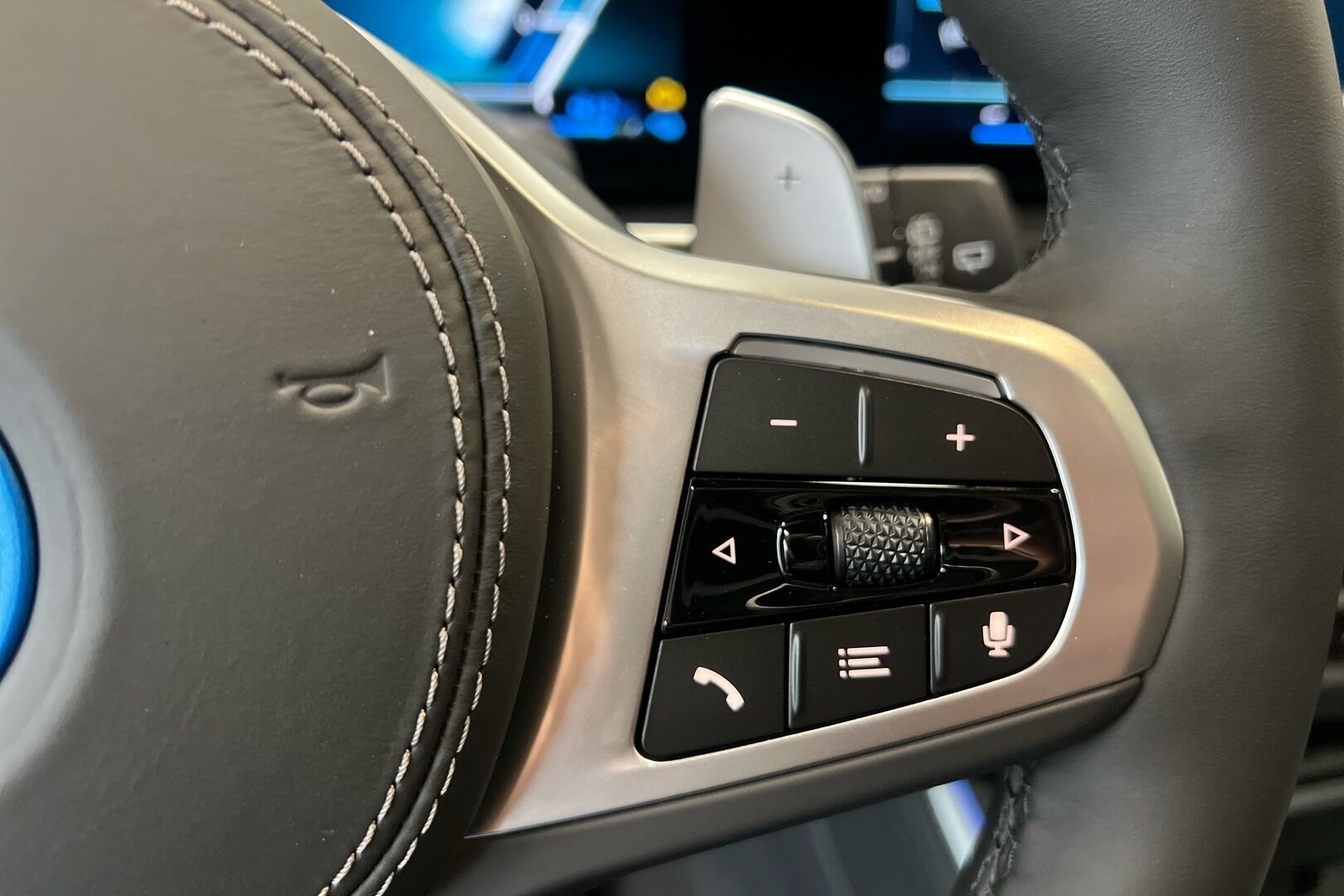 BMW X5 iso kuva 20