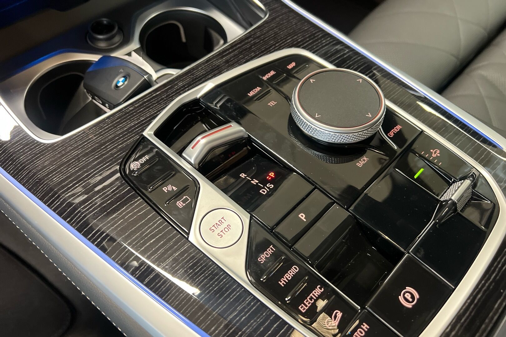 BMW X5 iso kuva 22