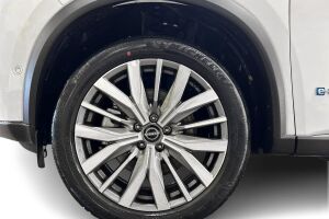 Nissan X-Trail esikatselu 32