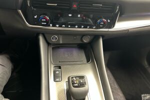 Nissan Qashqai esikatselu 12