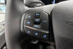 Ford Transit esikatselu 16