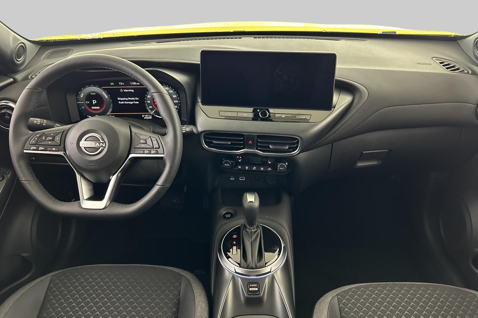 Nissan Juke iso kuva 10