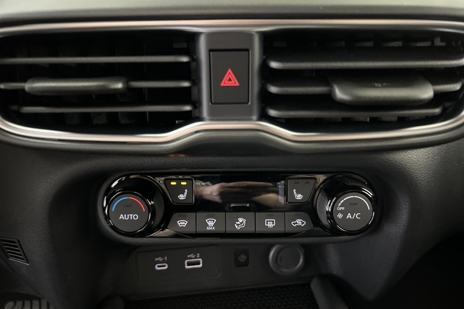 Nissan Juke iso kuva 20