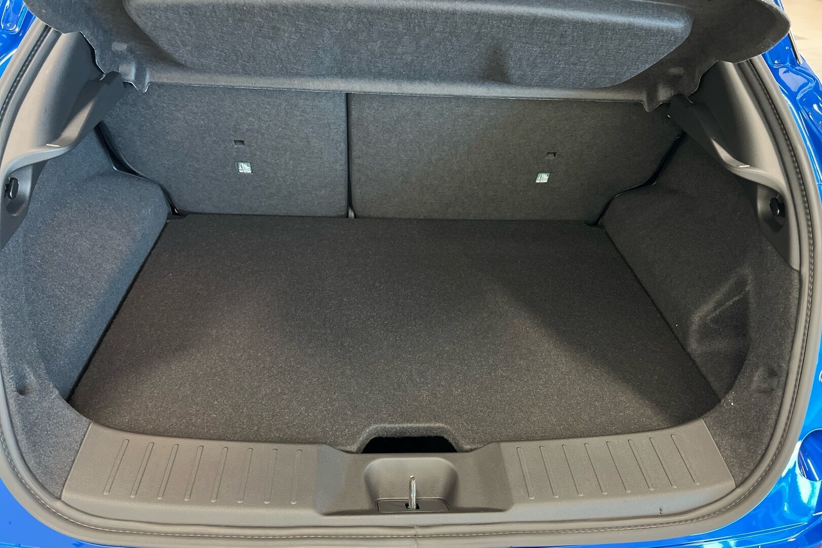 Nissan Juke iso kuva 9