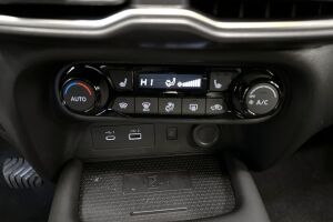 Nissan Juke esikatselu 19