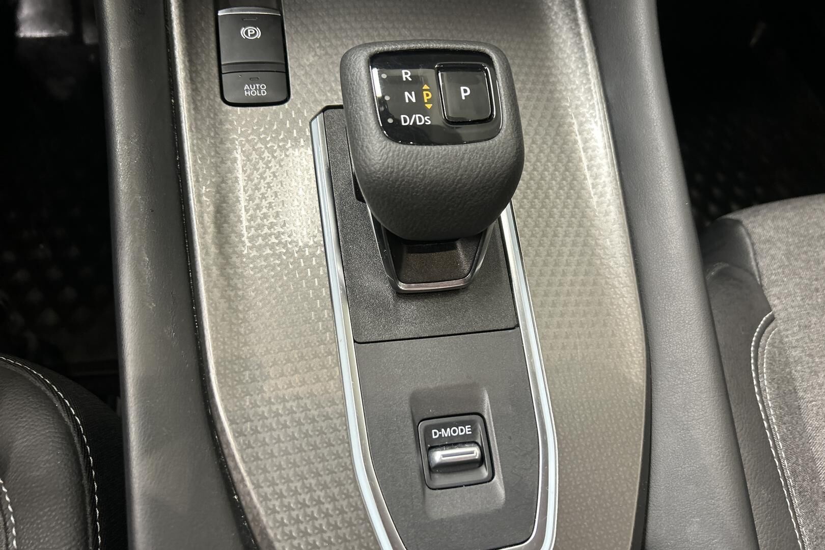 Nissan Qashqai iso kuva 20