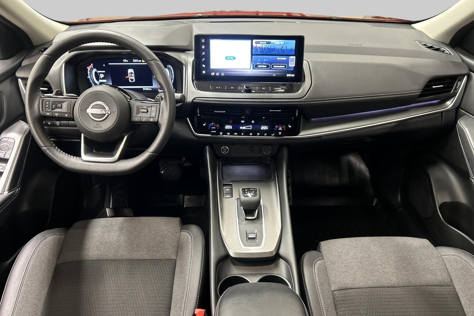 Nissan Qashqai iso kuva 9